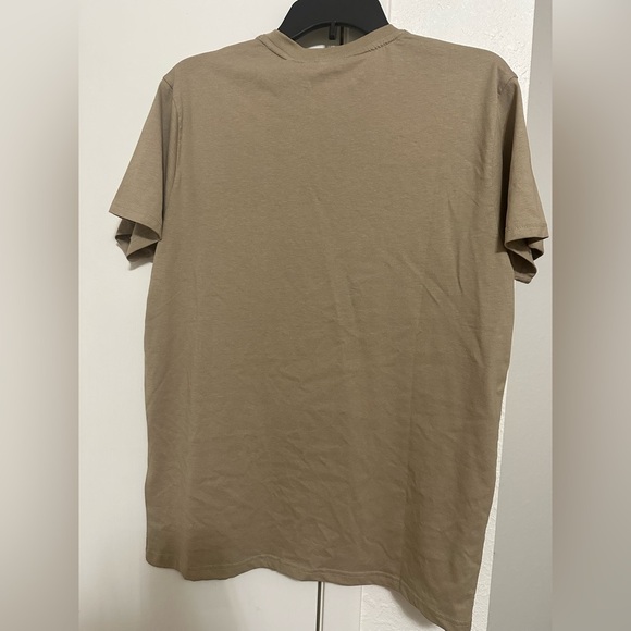 Kenneth Cole t-shirt size M - Picture 6 of 7